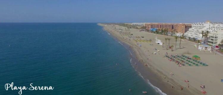 Apartamentos Deluxe Roquetas De Mar Con Golf Y Piscina Climatizada, Parking Privado Vícar Kültér fotó